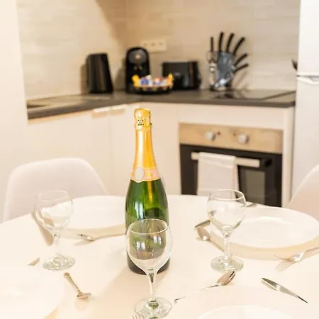 Duplex Confortable En Centre Avec 2 Appartement Châlons-en-Champagne